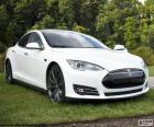 Tesla Model S-Электрический автомобиль производства Tesla Motors